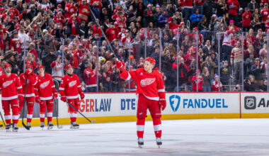 Kane passes Modano to become all-time leading U.S.-born scorer