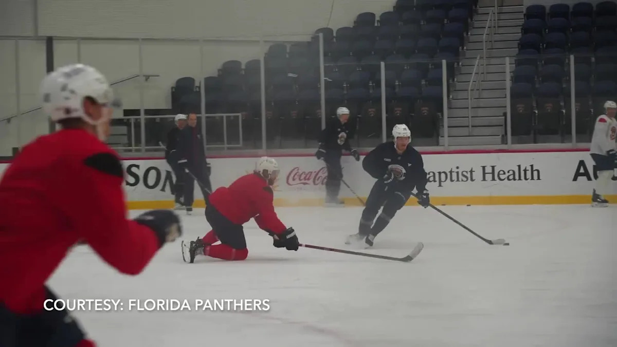 Panthers aim for perfect road trip, wrap up back-to-back set with matchup in Chicago