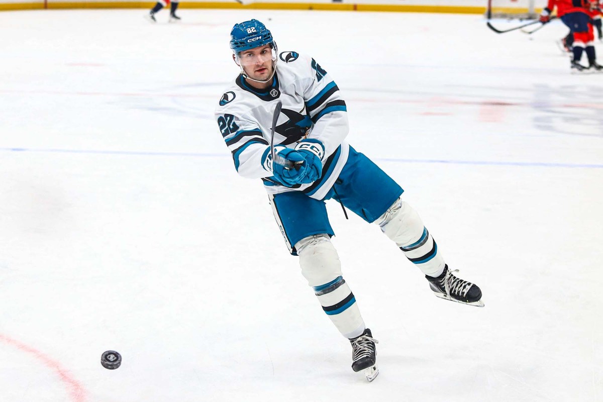 Vincent Iorio claimed off NHL waivers by the New York Rangers