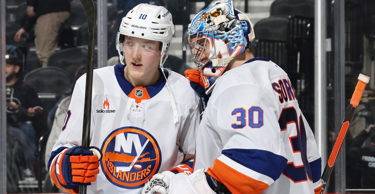 Islanders News: Lee’s pond, mid-season status