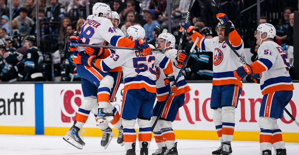 Islanders vs. Mammoth Gameday: New year, new Olympian