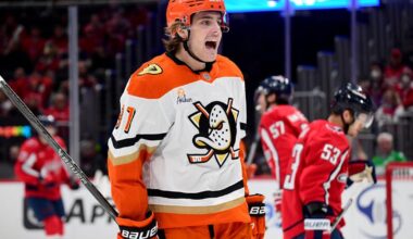 Ducks' Leo Carlsson out 3-5 weeks with thigh injury, threatening his OIympic availability for Sweden