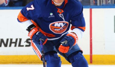 Devils Trade Ondrej Palat and Draft Picks to Islanders for Maxim Tsyplakov