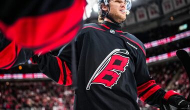 Three in a Row - Hurricanes 5, Ducks 2