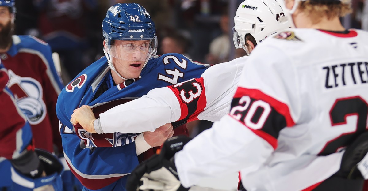 Recap: Manson, MacKinnon earn four points each to power Colorado past Ottawa