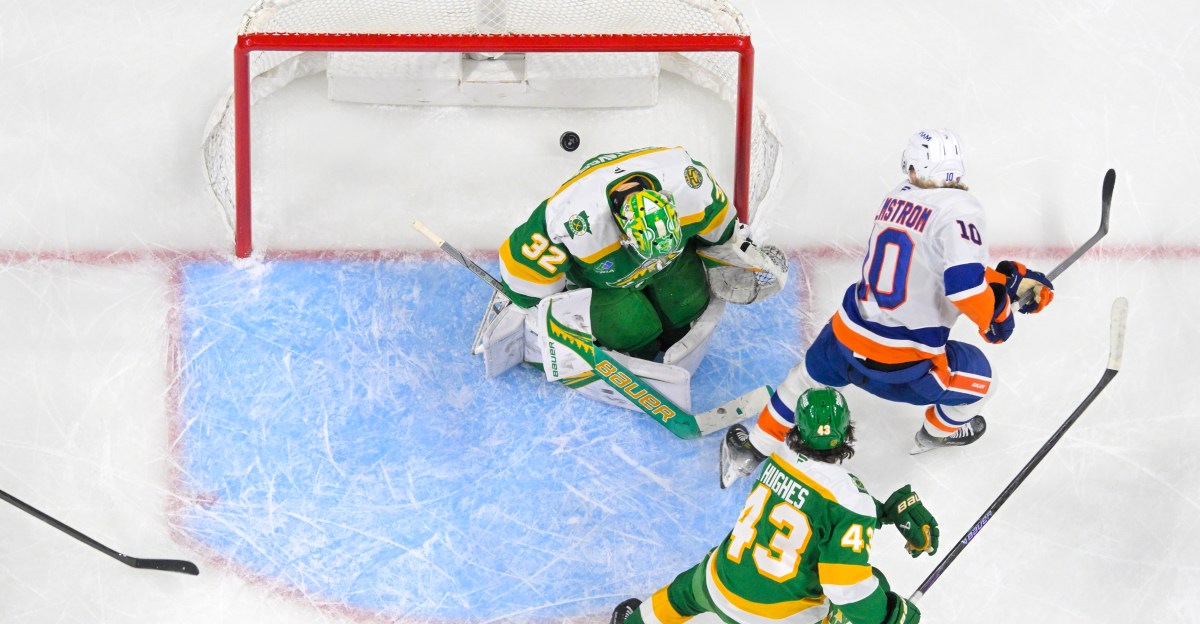 Islanders 4, Wild 3 (OT): Simon and Ilya save the day