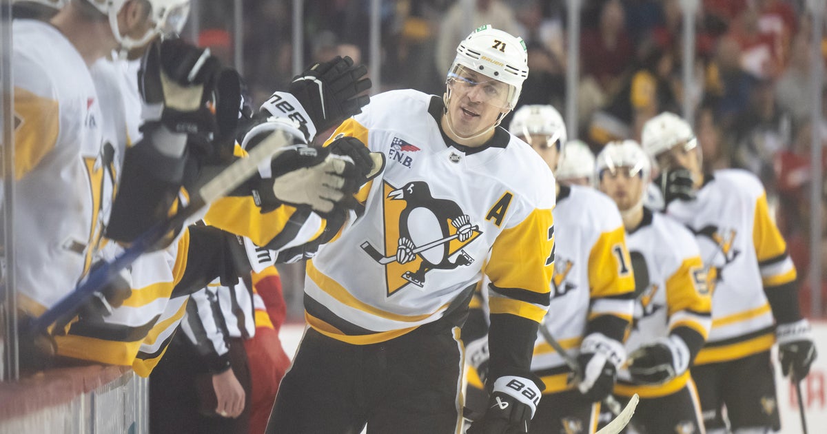 Stuart Skinner stops 18 shots, helps Penguins to a 4-1 win over the Flames