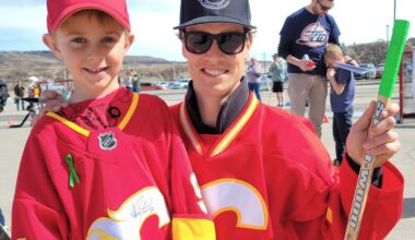 Mason Raymond joins Flames Alumni for Shoresy Classic in Calgary