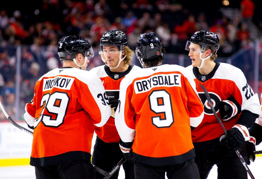 Jamie Drysdale has emerged into a leader for the Flyers ► FLYERS NITTY GRITTY