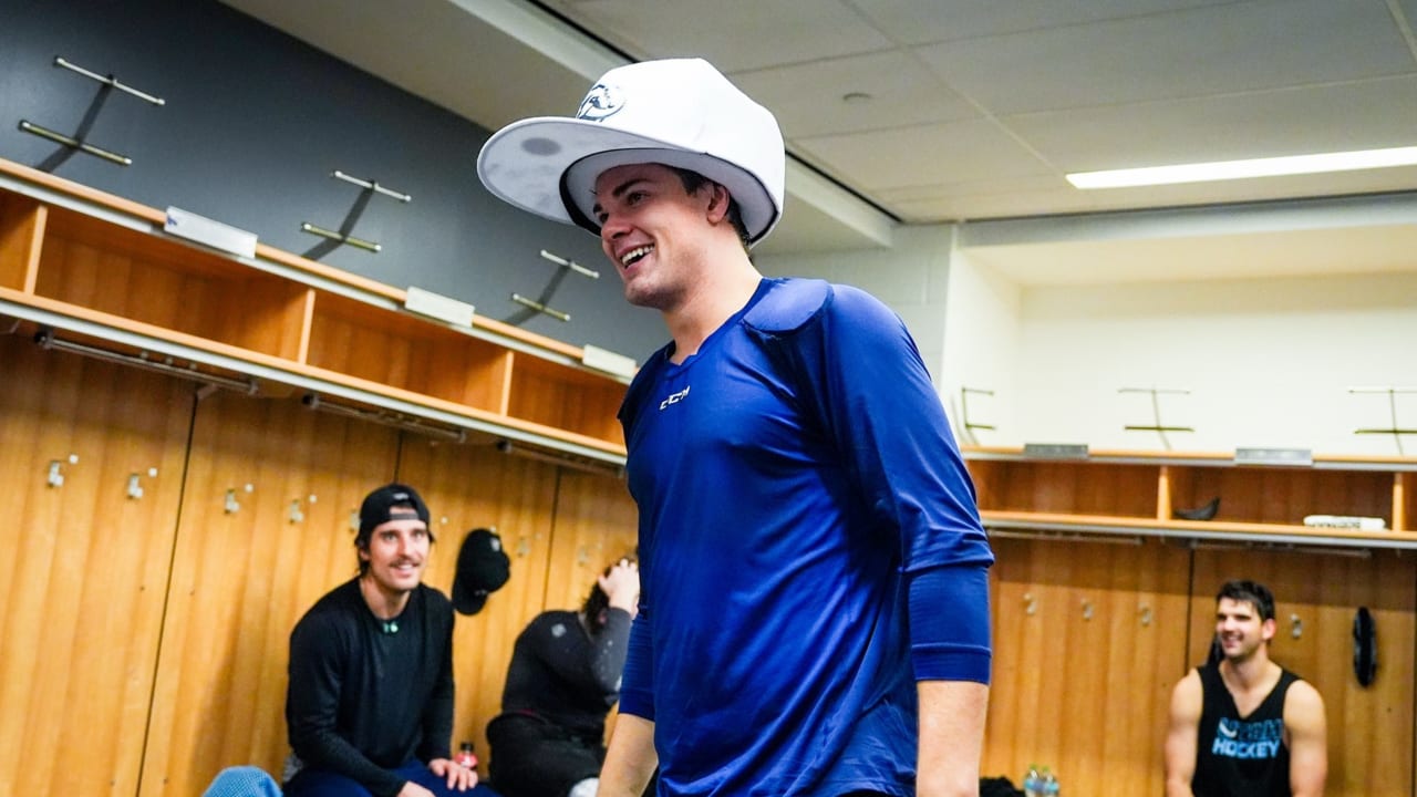 Star Wears: Mammoth award giant team hat to player of game