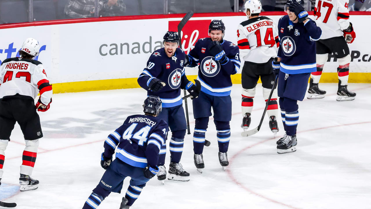 Pearson scores in 3rd period, Jets rally past Devils