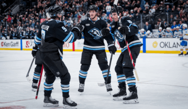 Schmaltz has 3 points, Mammoth top Blues for 3rd straight win