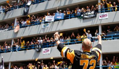 Penguins honoring 2016 Stanley Cup Champion team during home game against Rangers – WPXI