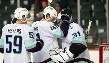 Kraken stay hot on road as Wright, Grubauer lead 5-1 win over Flames, one point out of first place – KIRO 7 News Seattle