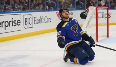 Evaluating a Robert Thomas Trade: Potential Returns for the Blues