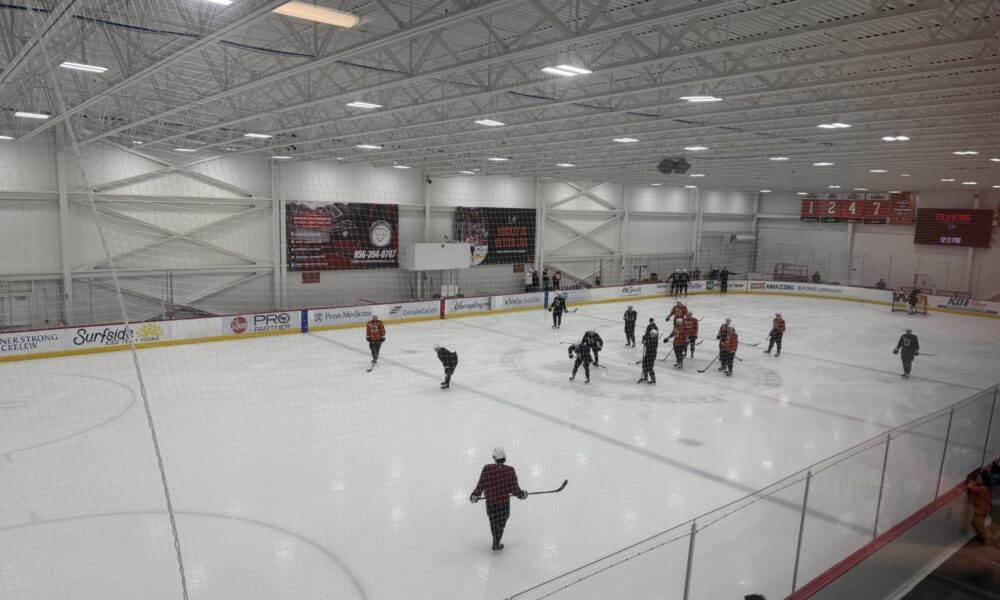 Travis Konecny Leaves Flyers Practice with Apparent Injury