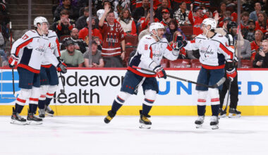 Ovechkin, Capitals defeat Blackhawks in Bedard return