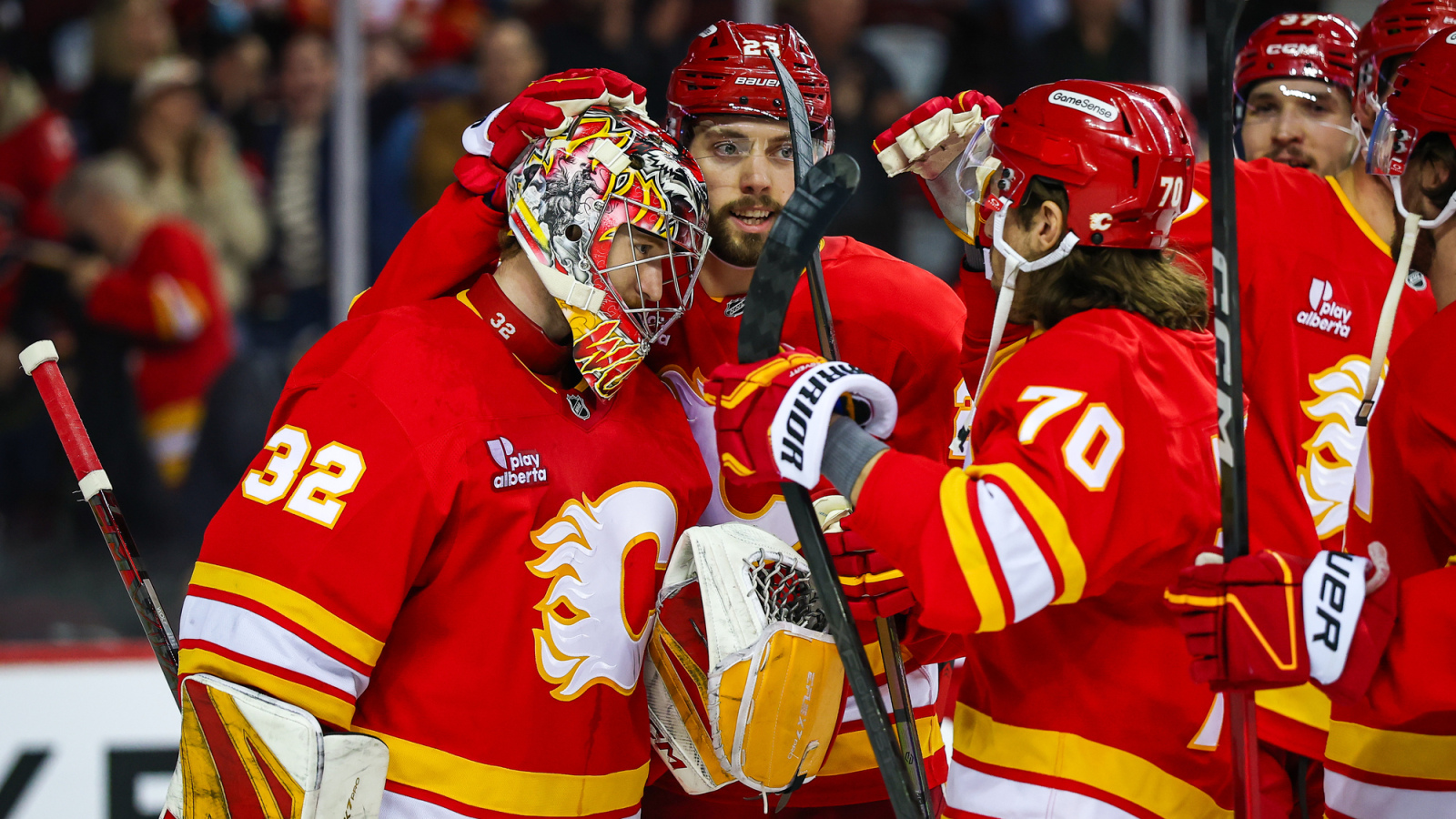 Canadian Teams Morning Review – Jan. 18: Flames, Sens, Habs, Canucks, Oilers, Jets & Leafs