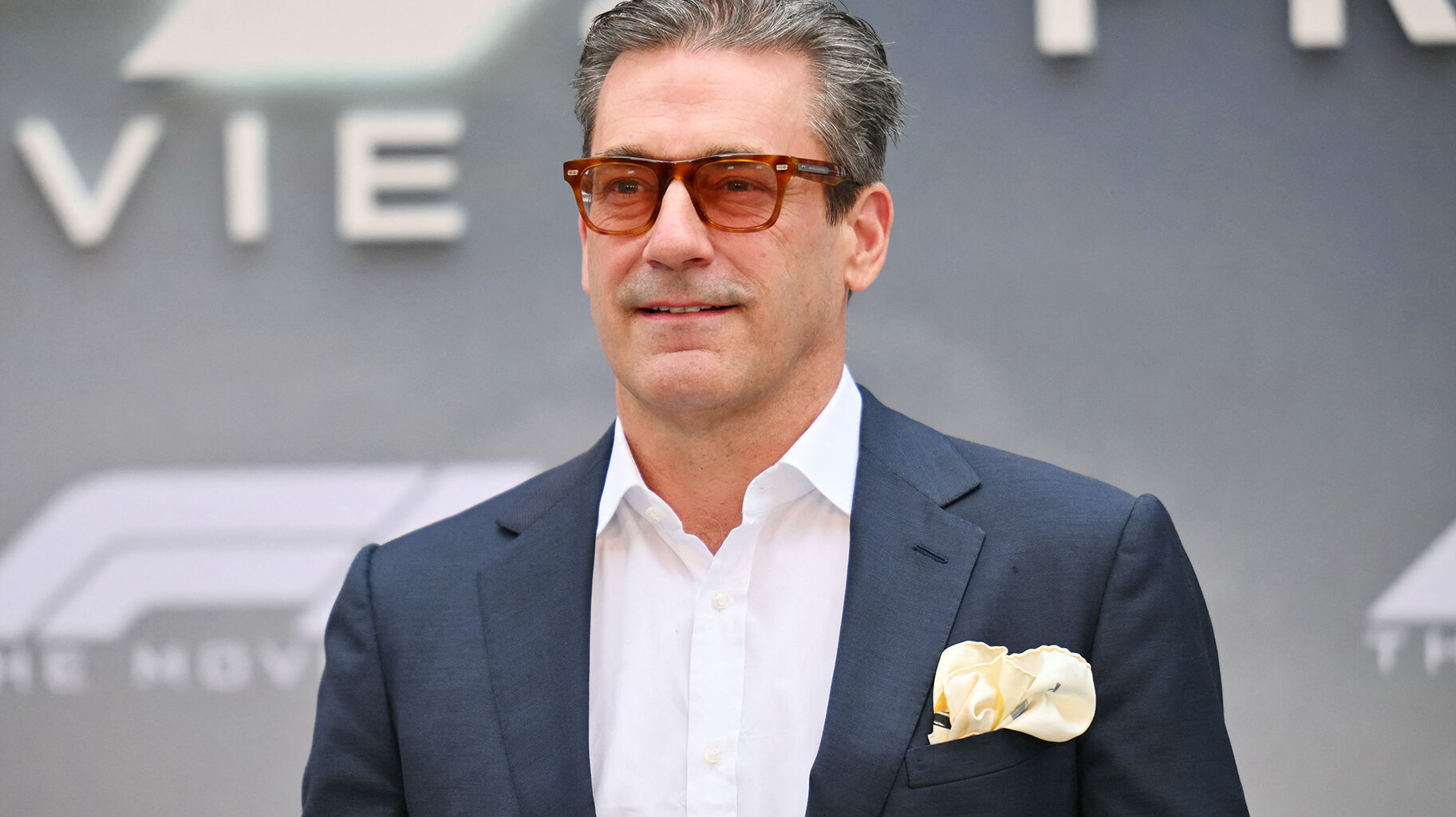 Jon Hamm Gets Reality Check in Team USA’s Hockey Locker Room