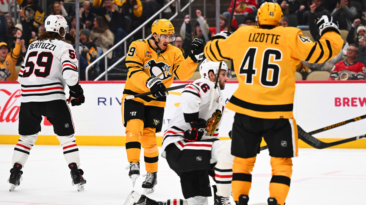 Penguins cruise past Blackhawks for 5th straight win