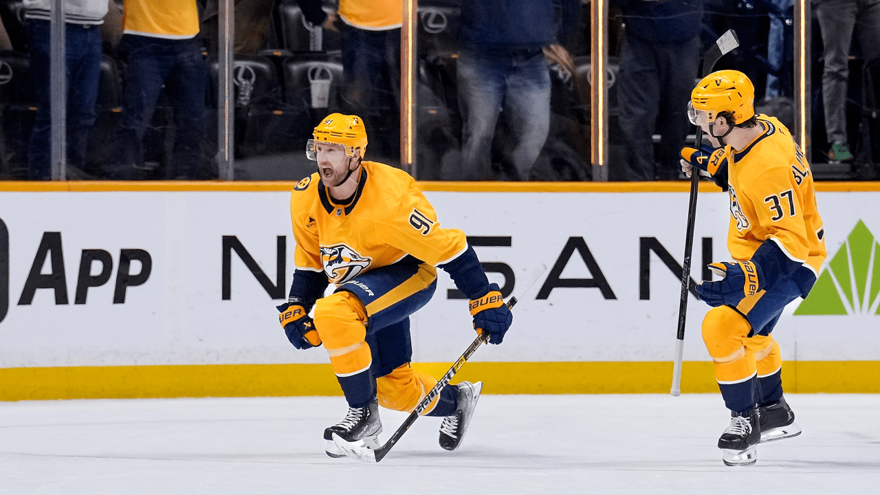 Stamkos has hat trick, Predators storm back to defeat Senators