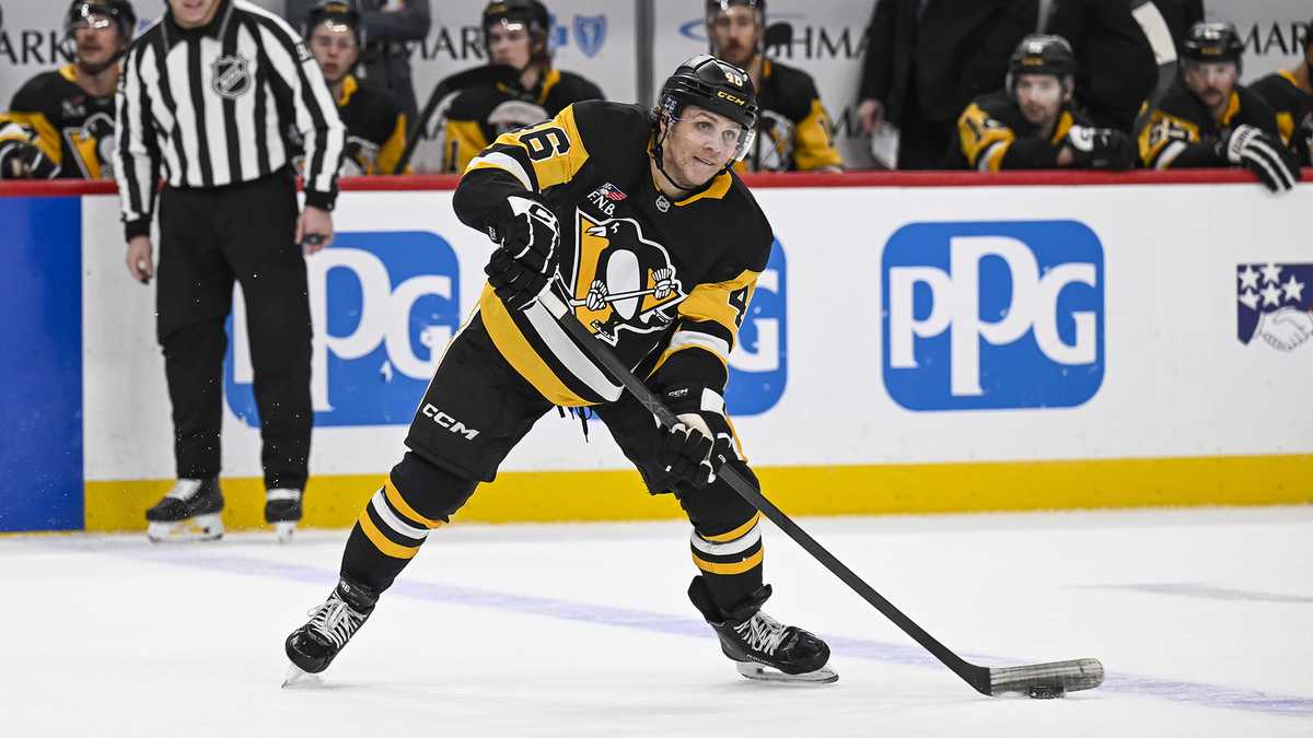 Pittsburgh Penguins sign Blake Lizotte to contract extension