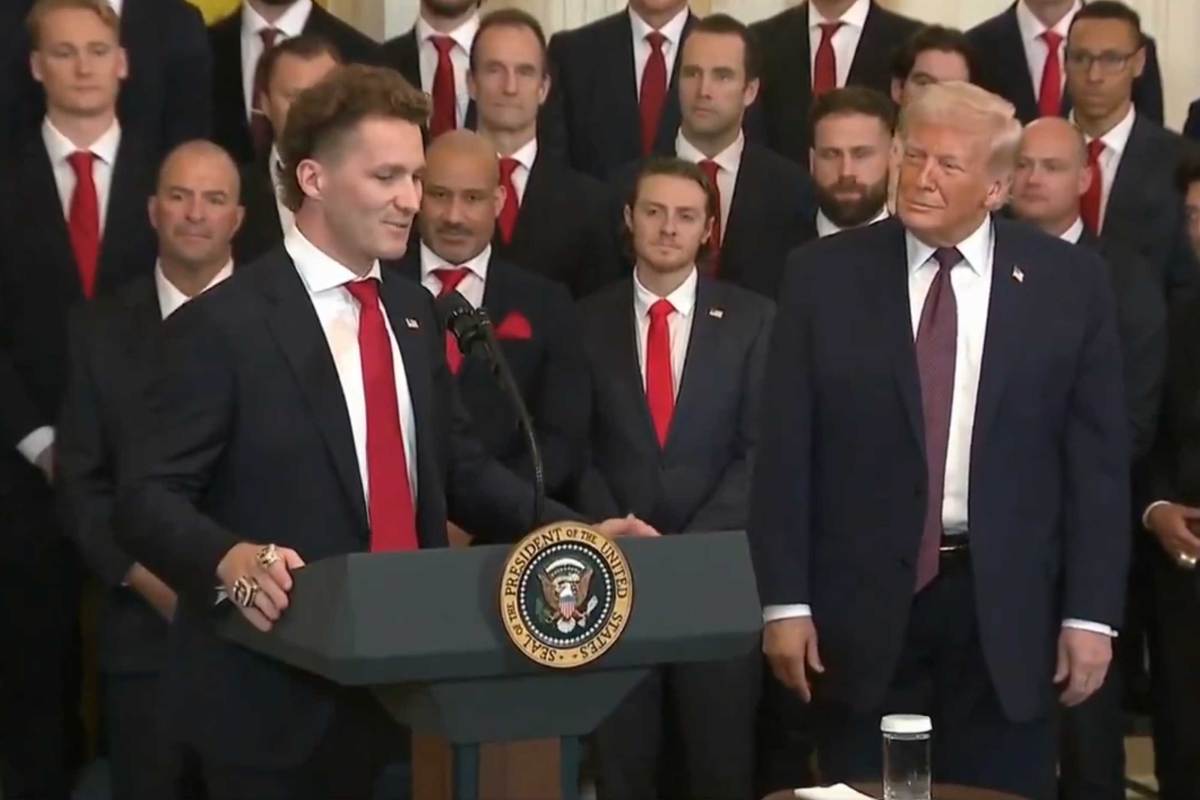 Florida Panthers lose 9-1 to Carolina Hurricanes in game after White House visit