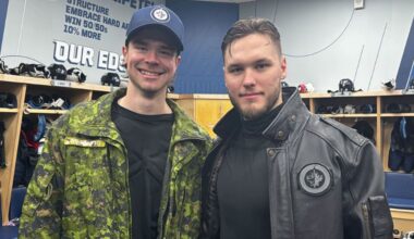Star Wears: Jets award bomber, camo jackets to players of game