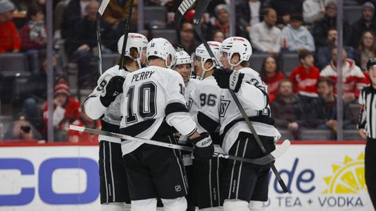 Kings spoil Kane's history-making night with road victory over Red Wings