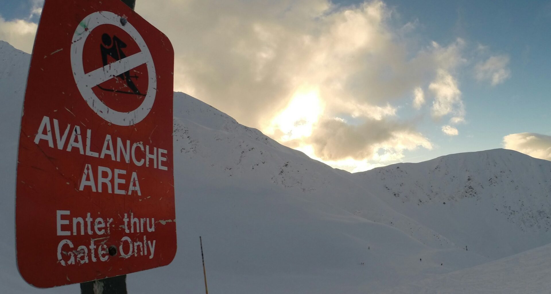 Sens Pull of Massive 5-2 Win Over First-Place Avalanche