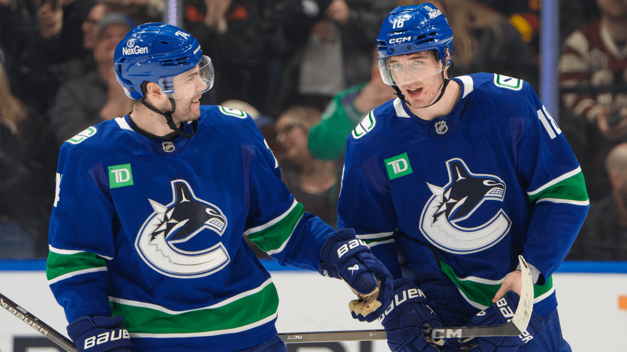 Tolopilo makes 32 saves, Canucks shut out Ducks