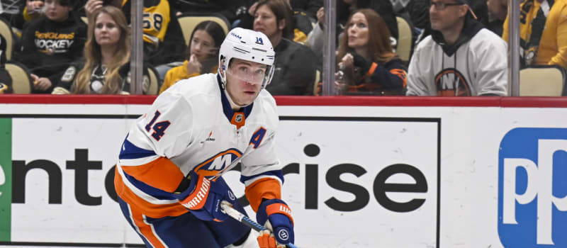 NHL Best Bets & Picks: Sabres vs Islanders - Canadiens vs Bruins Showdown