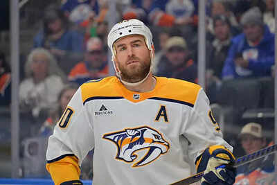 Ryan O'Reilly's hat trick ends Colorado Avalanche's home streak, giving Nashville Predators their statement win