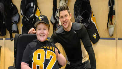 Pittsburgh Penguins make a young fan’s dream come true with a special one-day contract through Make-A-Wish Foundation