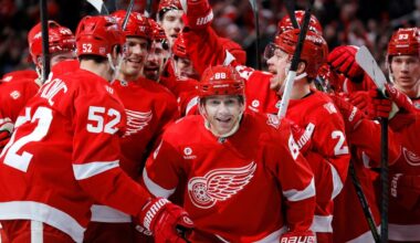 Kane passes Modano for most points by US-born NHL player; Capitals beat Detroit