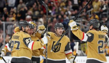Golden Knights rout Predators 7-2 for their 7th straight victory