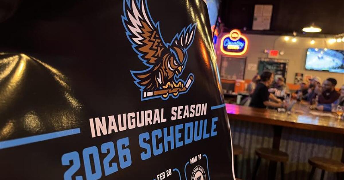 New Lexington hockey team focuses on community first