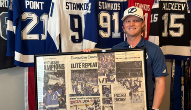 Lightning fan shares joy of collecting autographs
