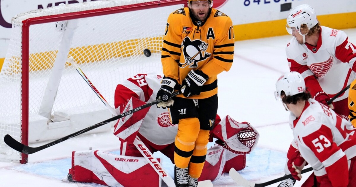 Letang scores in OT to give Penguins a 4-3 win against Red Wings