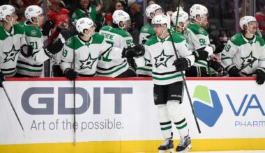 Stars beat the Capitals 4-1 to end losing streak