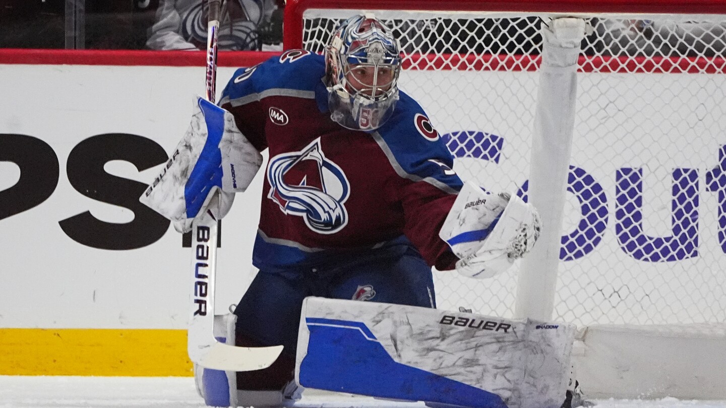 Trent Miner records 1st NHL shutout as Avalanche beat Blue Jackets