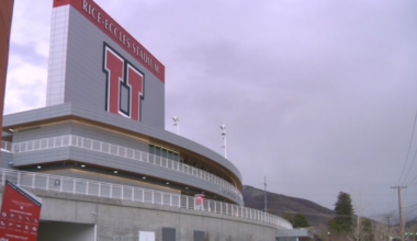 Mammoth fans pumped for 'Rumble in the Rockies'