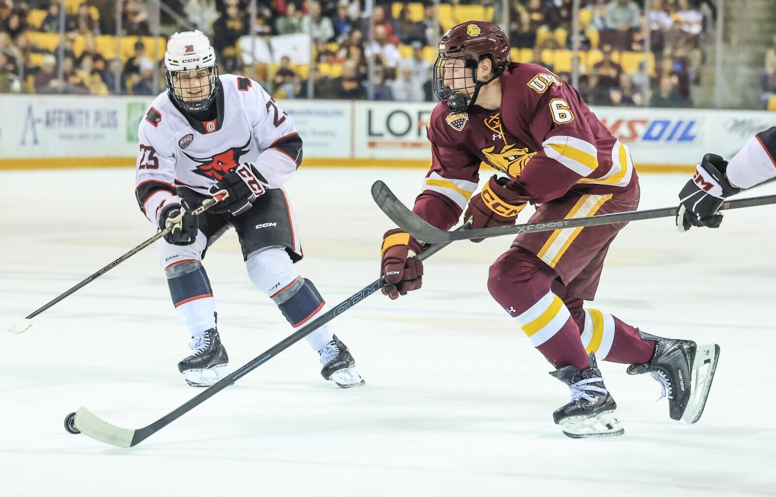 UMD's Kleber fuels offensive attack through defensive play - Duluth News Tribune