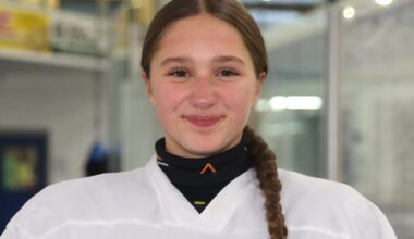 Girls Hockey: Crush get better of Warriors - Brainerd Dispatch