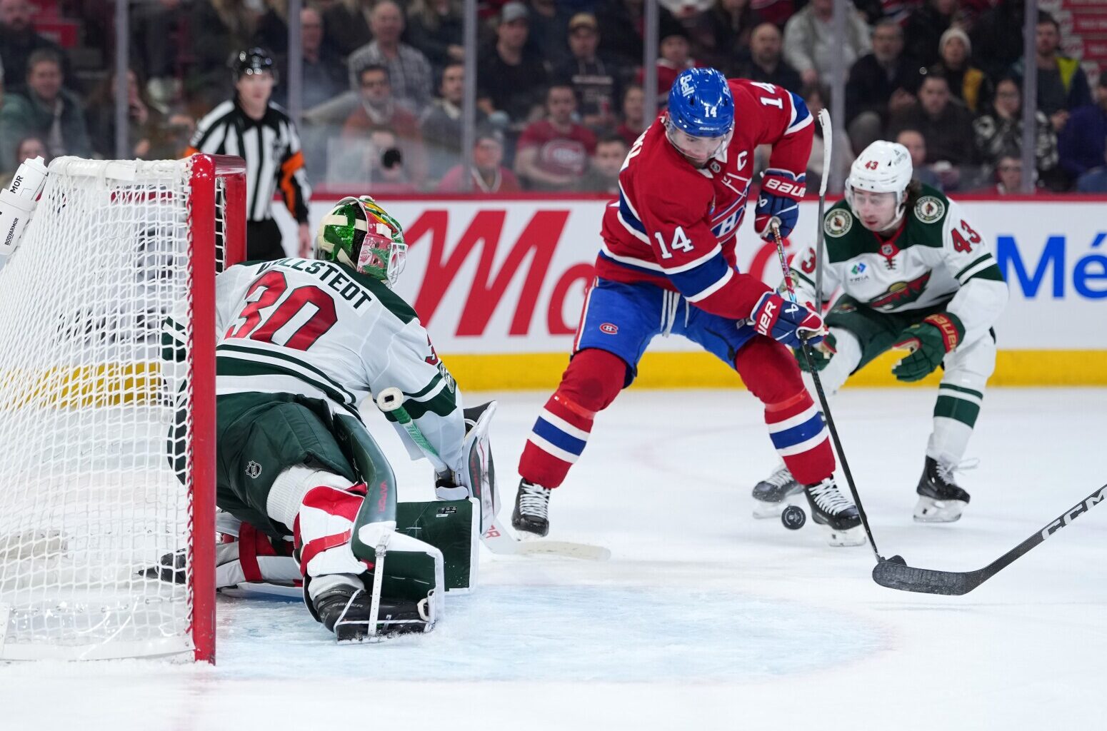 Late goal sinks Wild in Montreal - InForum