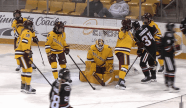 No. 8 UMD women's hockey falls flat against No. 15 St. Cloud State
