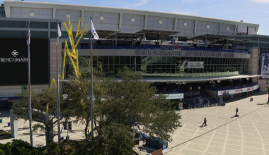 Tampa Bay Lightning to stay at Benchmark Arena through 2043