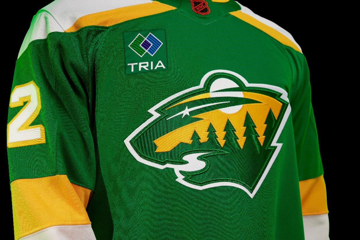 Wild Rally To Beat Blackhawks