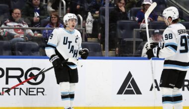 Clayton Keller's 2 late goals rally Mammoth past Flyers for 5-4 OT victory