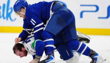 Nylander has goal and 2 assists in injury return, Maple Leafs beat Canucks 5-0